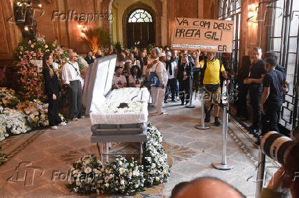 Velório da Preta Gil no Theatro Municipal