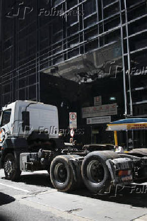 Guinchos fazem protesto no Centro de SP
