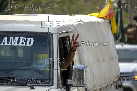 Syrian Democratic Forces (SDF) fighters convoy leaves Aleppo