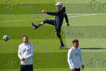 UEFA Champions League semi-finals MD-1 - PSG training