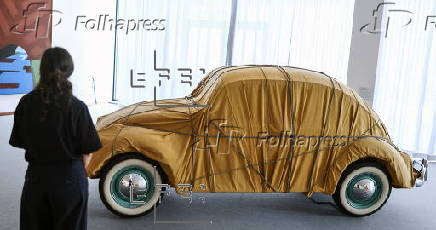 Wrapped 1961 Volkswagen Beetle Saloon showcased in Berlin
