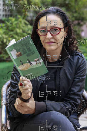 Lina Meruane y las memorias de su infancia en un Chile azotado por el régimen de Pinochet