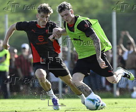 AC Milan holds a pre-season training session