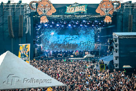 Barão vermelho apresenta novo show com clássicos e inédita de cazuza