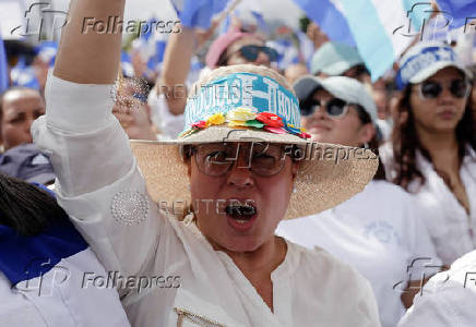 Supporters of the National Party of Honduras hold a march in Tegucigalpa