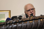 Coletiva de imprensa com o cardeal de são paulo dom odilo scherer referente ao falecimento do papa francisco na catedral da sé em são paulo