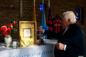 Pope Francis honored by hometown soccer team in Argentina