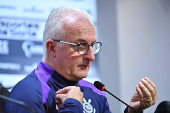 Corinthians apresenta Dorival Junior