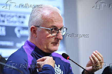 Corinthians apresenta Dorival Junior