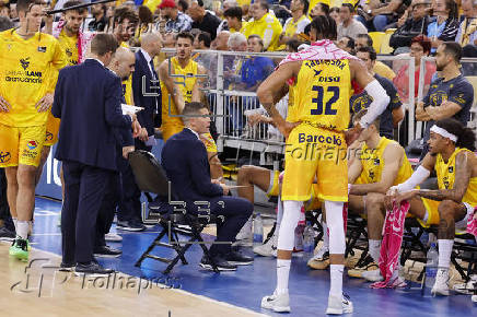 Dreamland Gran Canaria vs Valencia Basket