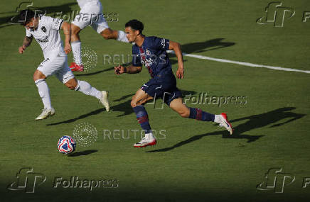 FIFA Club World Cup - Group B - Paris St Germain v Botafogo