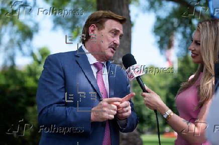 Mike Lindell outside White House