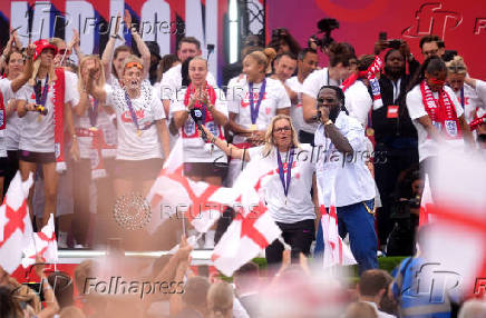 Homecoming Victory Parade on the Mall, London