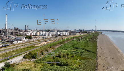 Antwerp port, home to largest integrated chemical cluster in Europe