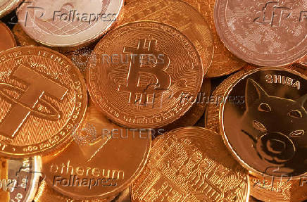FILE PHOTO: Illustration shows representation of cryptocurrencies