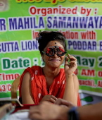 Free eye check-up camp for sex workers in Kolkata