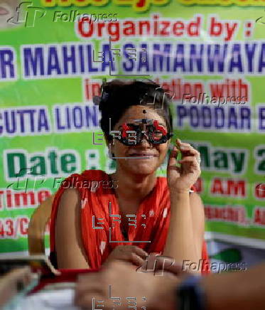 Free eye check-up camp for sex workers in Kolkata