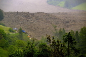 Birch Glacier causes avalances near Blatten