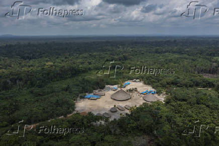 Vista aérea da aldeia Mynawa na Terra Indígena Waimiri-Atroari