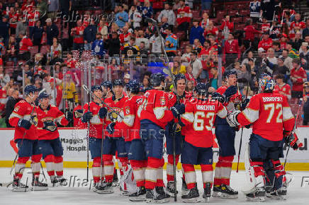 NHL: Toronto Maple Leafs at Florida Panthers