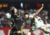 Copa Libertadores - Group Stage - Sao Paulo v Libertad