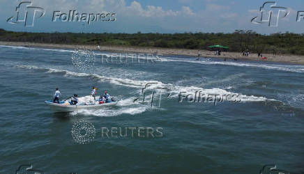 Atlantic Ocean protected from garbage by Ocean Cleanup barriers in Guatemala