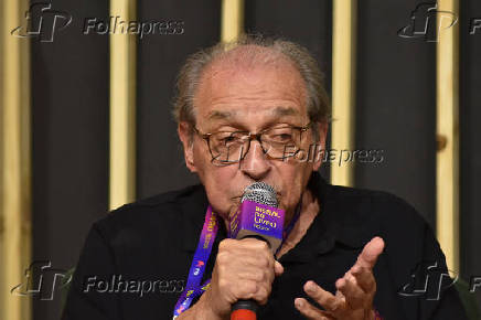 Ruy castro e isabel lustosa conversam sobre o livro 