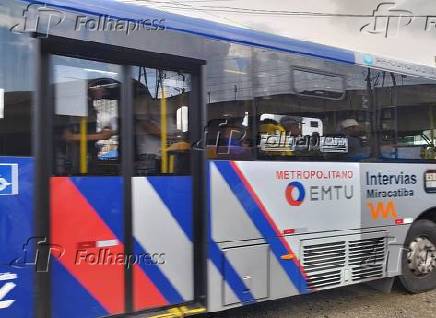 O governador de são paulo, tarcísio de freitas autoriza novo novo aumento no valor da tarifa em linhas de ônibus intermunicipais da empresa metropolitana de transportes urbanos (emtu)