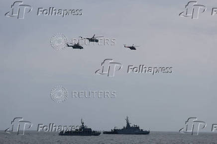 Poland holds military parade and naval show on Armed Forces Day