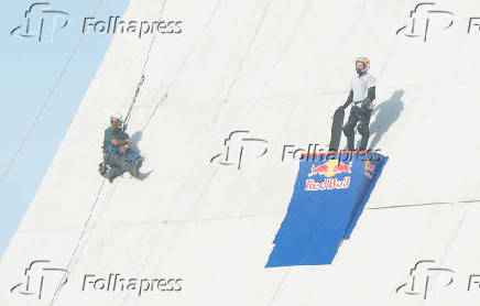 SKATE / SANDRO DIAS / MEGA RAMPA / MINEIRINHO