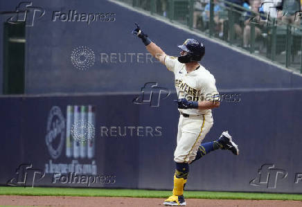 MLB: Los Angeles Dodgers at Milwaukee Brewers