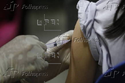 Cervical cancer and rubella vaccination for school children in Aceh