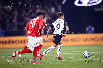 Partida entre Corinthians e Internacional pelo Campeonato Brasileiro