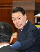 2nd hearing of Yoon's trial over insurrection charges