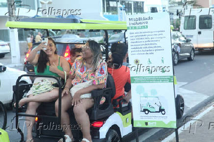 Passeio de carrinho elétrico gratuito
