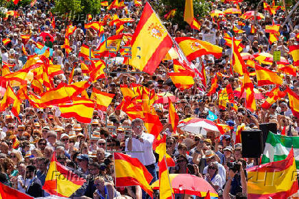 Manifestación del PP contra Sánchez bajo el lema 'Democracia o mafia'