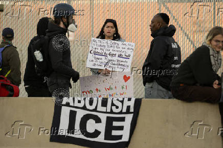 Protests continue against federal immigration action in Chicago