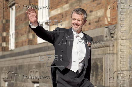 King Frederik X honors skilled apprentices in Copenhagen