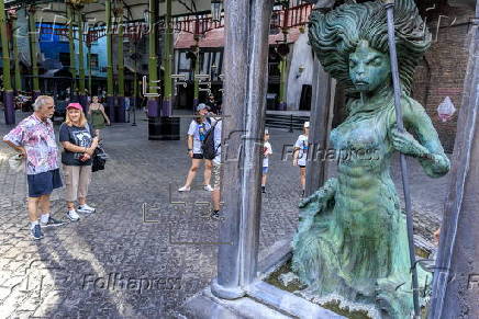 Universal Epic Universe new park opening in Florida
