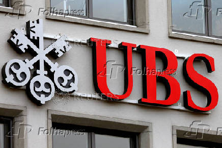 FILE PHOTO: The company's logo is seen at a branch of Swiss bank UBS in Zurich, Switzerland