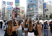 Foreign visitors to Japan hit almost 3.7 million in May, setting a new record for the month