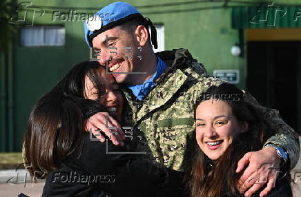 Yamandú Orsi agradece a los militares que retornan de RD Congo 