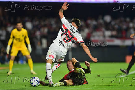 Partida entre SÃO PAULO X ATHLETICO PR pelo Campeonato Brasileiro