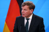 German Foreign Minister Johann Wadephul and Israeli Foreign Minister Gideon Saar attend a press conference in Berlin