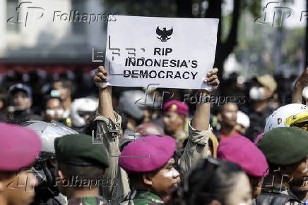 Motorcycle driver's death sparks protests in Jakarta