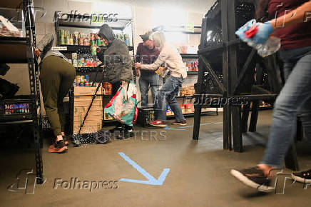 Food pantry is busy, weeks into the continuing U.S. government shutdown, in Denver