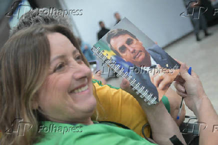 Bolsonaro visita o Parana