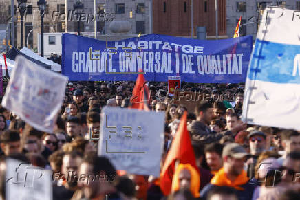 Barcelona vuelve a las calles para exigir una bajada de alquileres