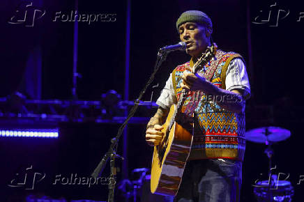 Ben Harper se apresenta em São Paulo, acompanhado da banda The Innocent Criminals