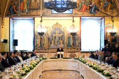 Russian President Vladimir Putin addresses foreign leaders on Victory Day in Moscow